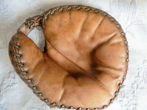 Earl Sheely Spalding LG 1 Basemitt Front